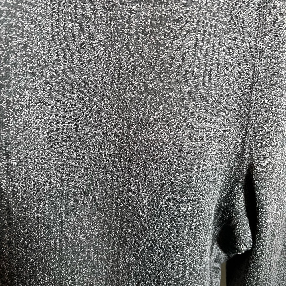 Mondetta Luxury Performance Gray and Black Boot Cut Pants with Flare - Picture 2 of 4
